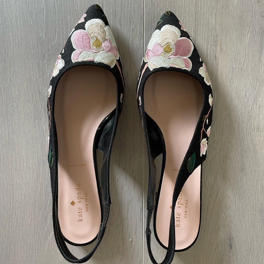 Unique and gorgeous shoes from Kate spade.